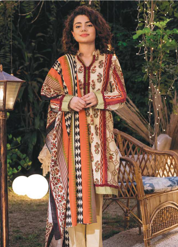 PV-CC-010 Printed Lawn 3-piece Unstitched Suit by Sapphire